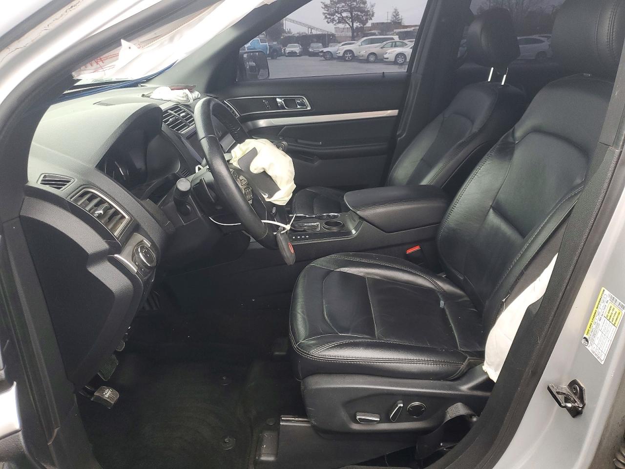 2016 FORD EXPLORER XLT photo 7
