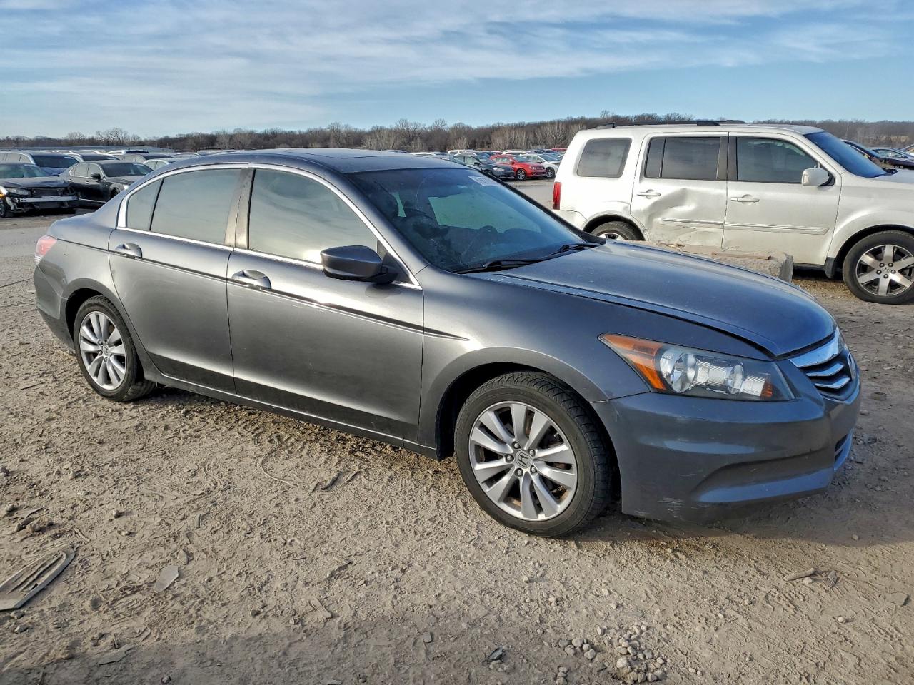 2011 HONDA ACCORD EXL photo 4