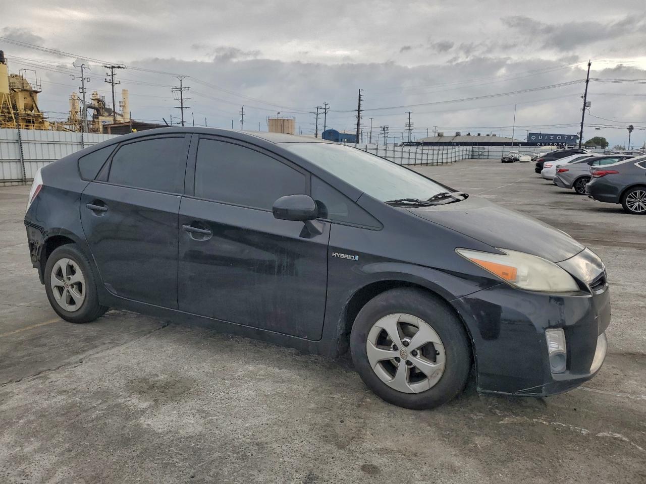 2010 TOYOTA PRIUS photo 4