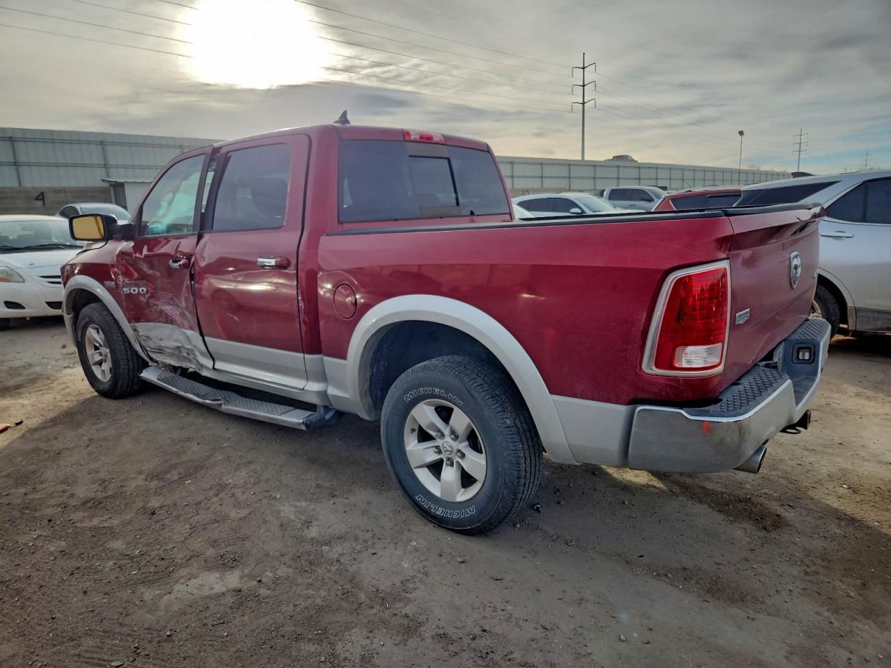2013 RAM 1500 LARAMIE photo 2