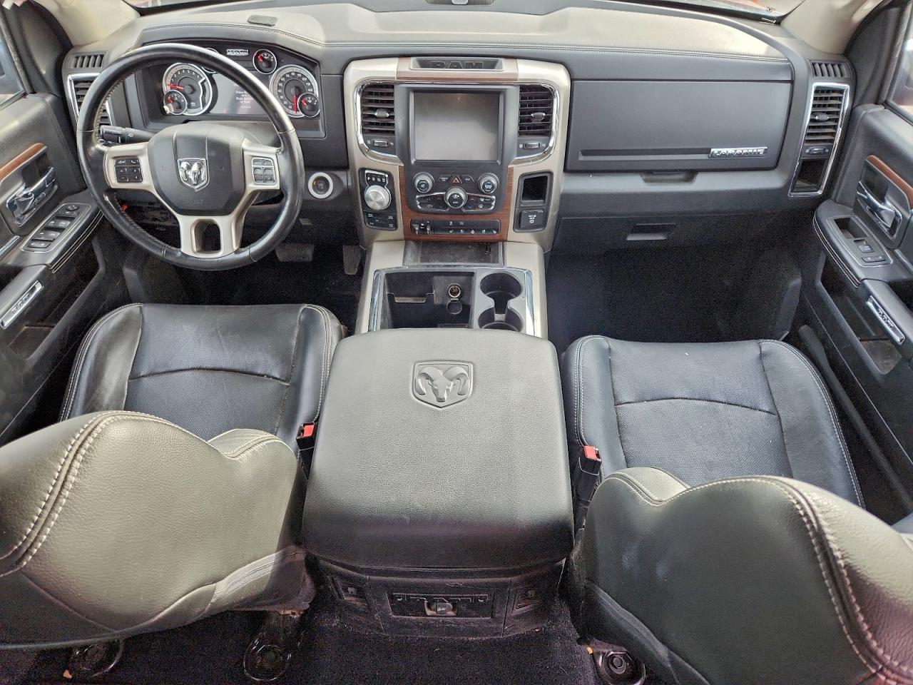 2013 RAM 1500 LARAMIE photo 8