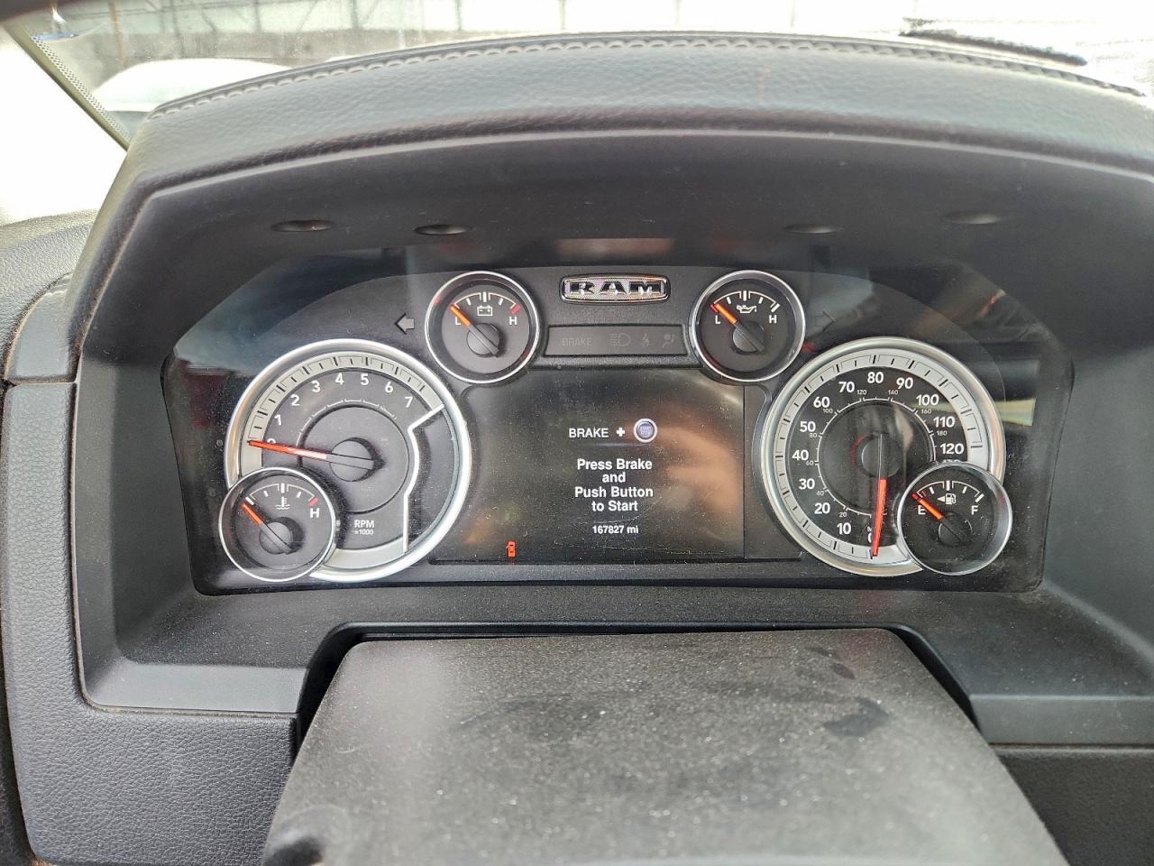 2013 RAM 1500 LARAMIE photo 9