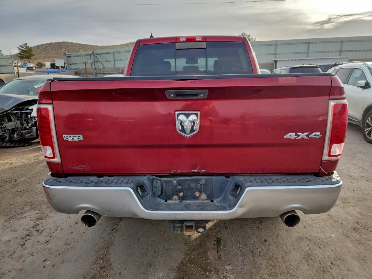 2013 RAM 1500 LARAMIE photo 6