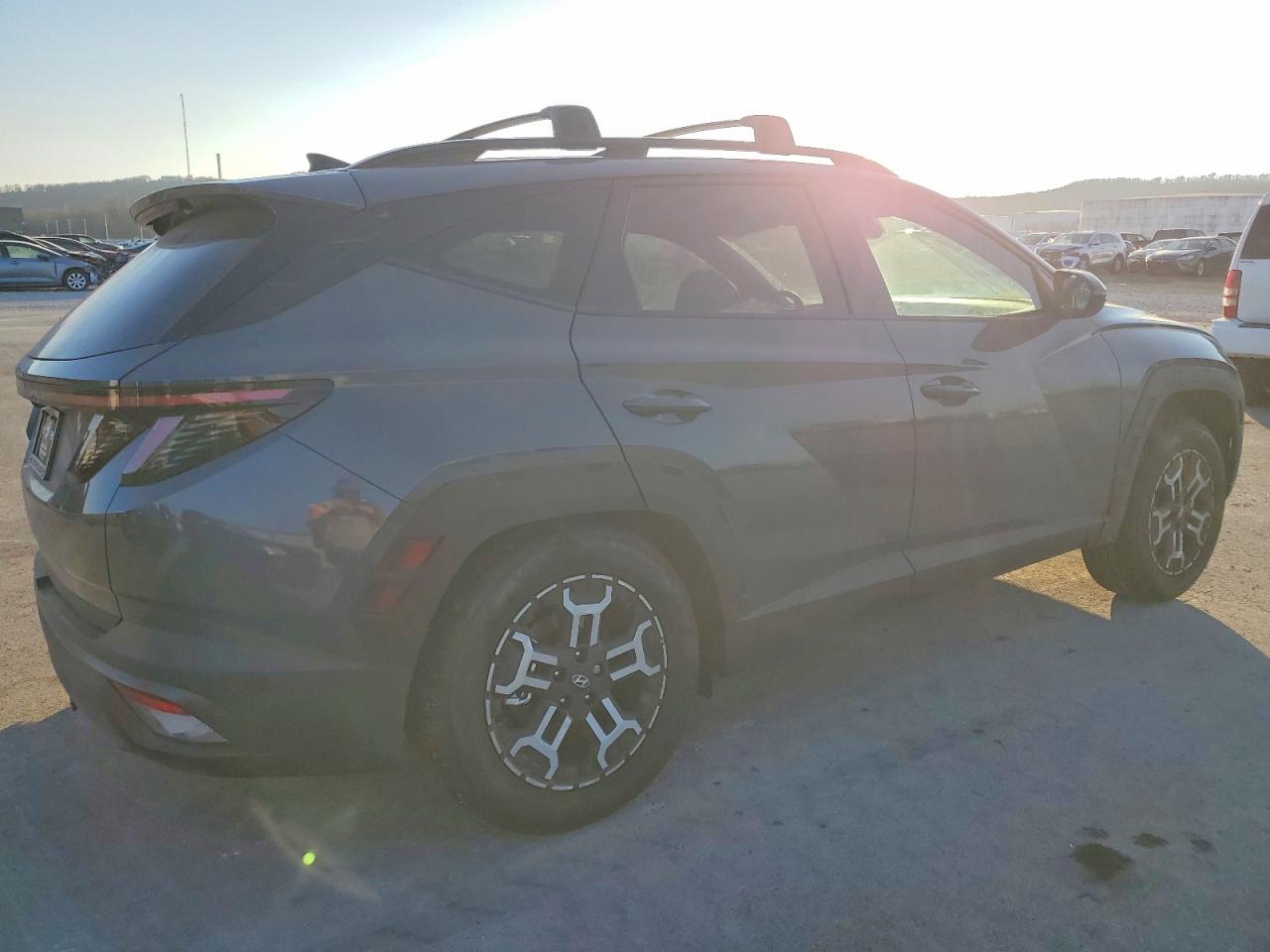 2025 HYUNDAI TUCSON XRT photo 3