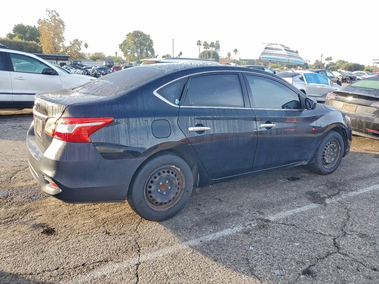 2019 NISSAN SENTRA S photo 5