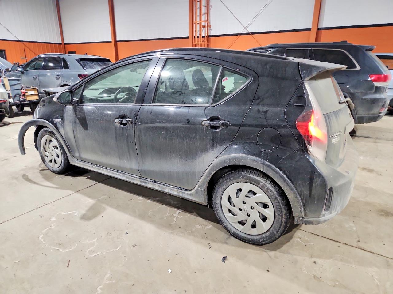 2018 TOYOTA PRIUS C photo 3