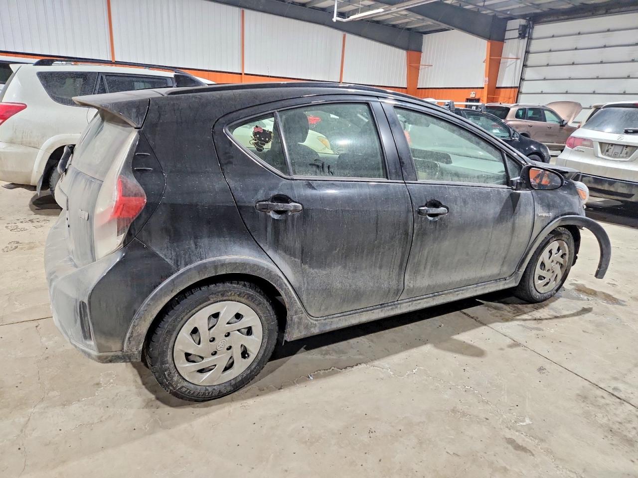 2018 TOYOTA PRIUS C photo 5