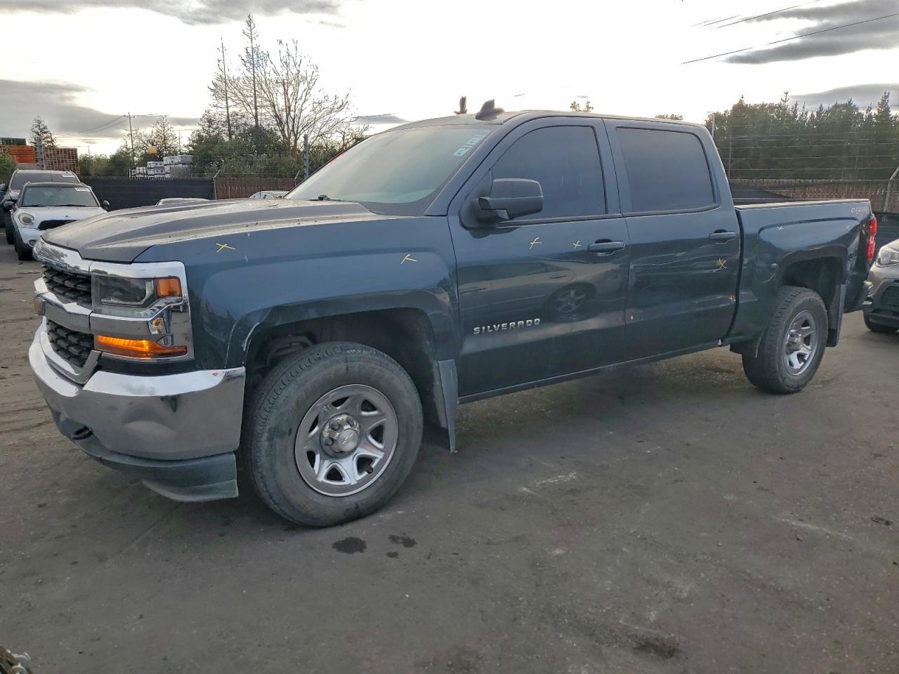 2017 CHEVROLET SILVERADO