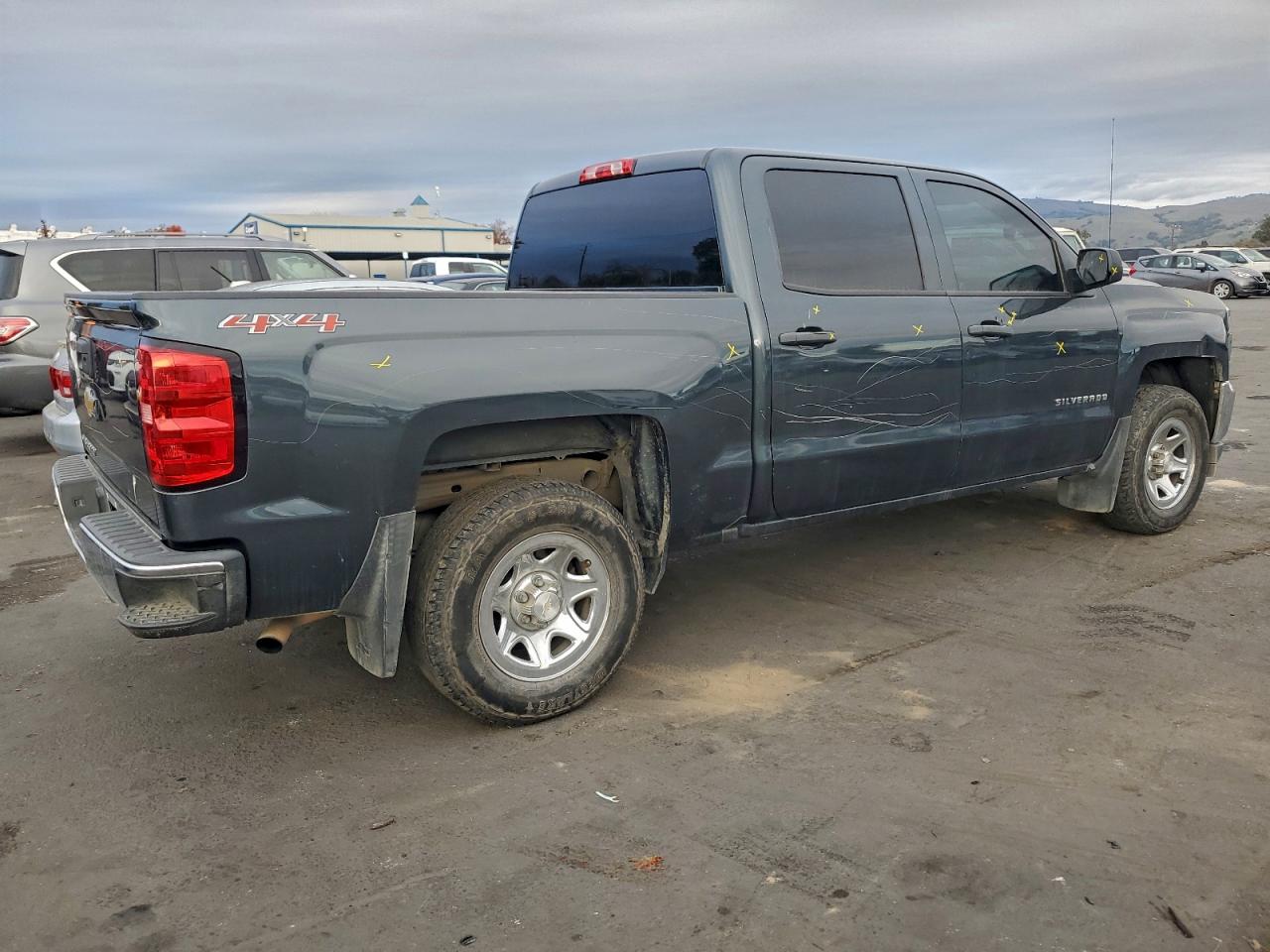2017 CHEVROLET SILVERADO K1500 photo 3