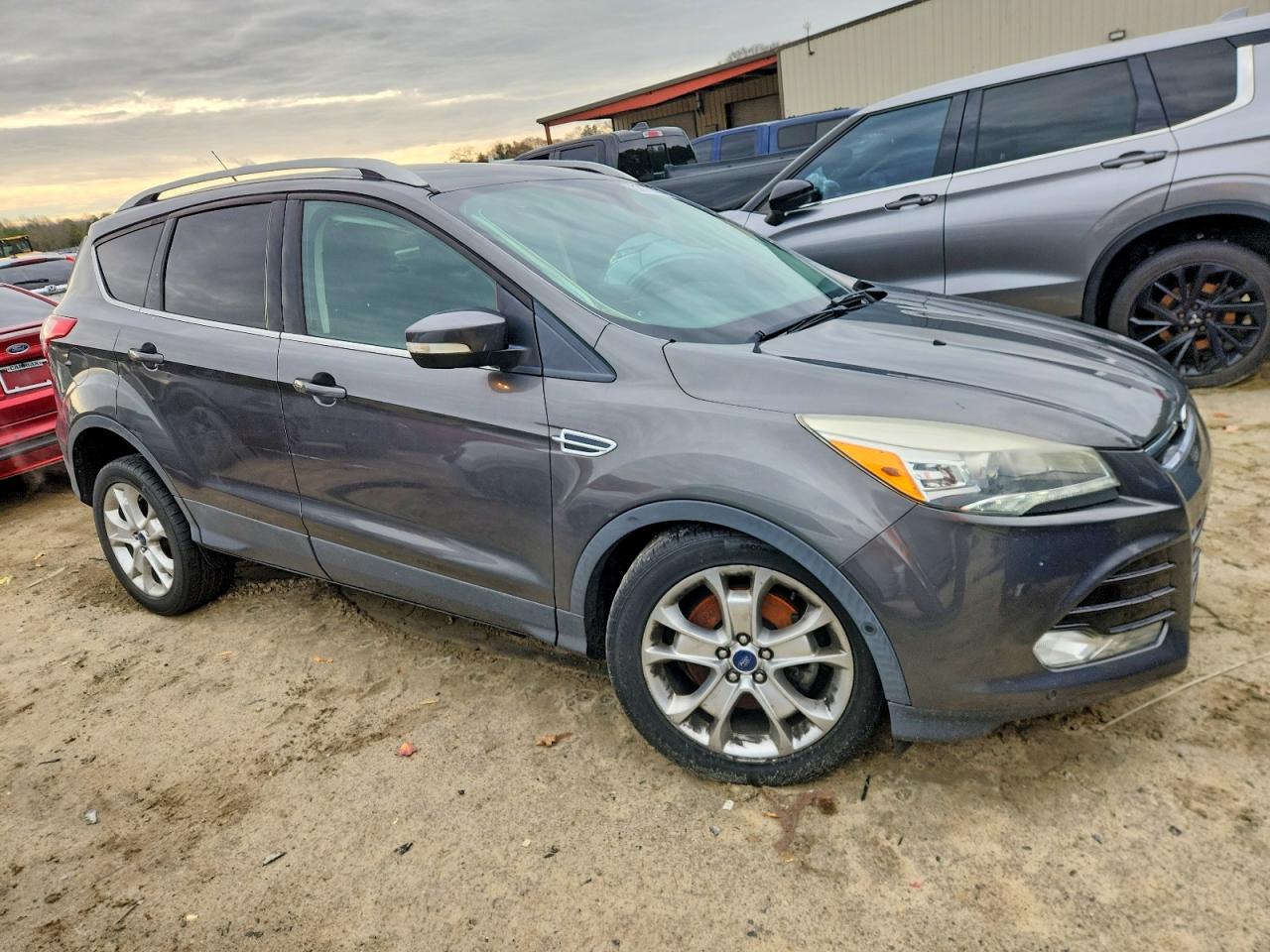 2016 FORD ESCAPE TITANIUM photo 4