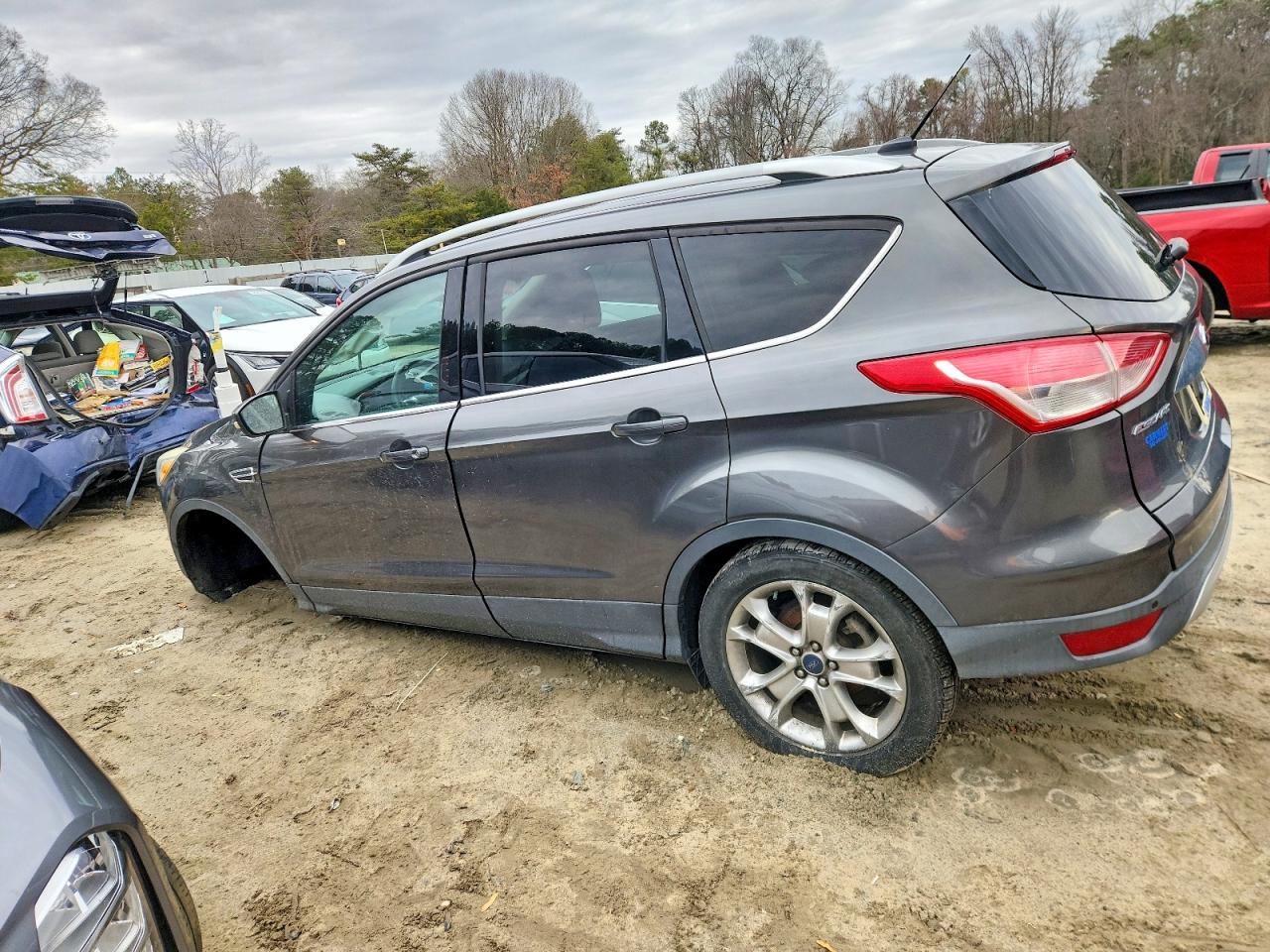2016 FORD ESCAPE TITANIUM photo 2