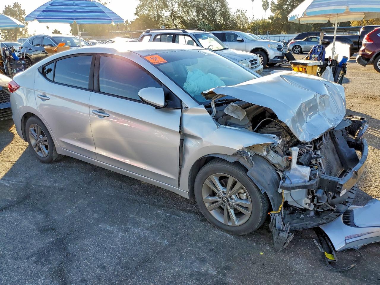 2018 HYUNDAI ELANTRA SEL photo 4