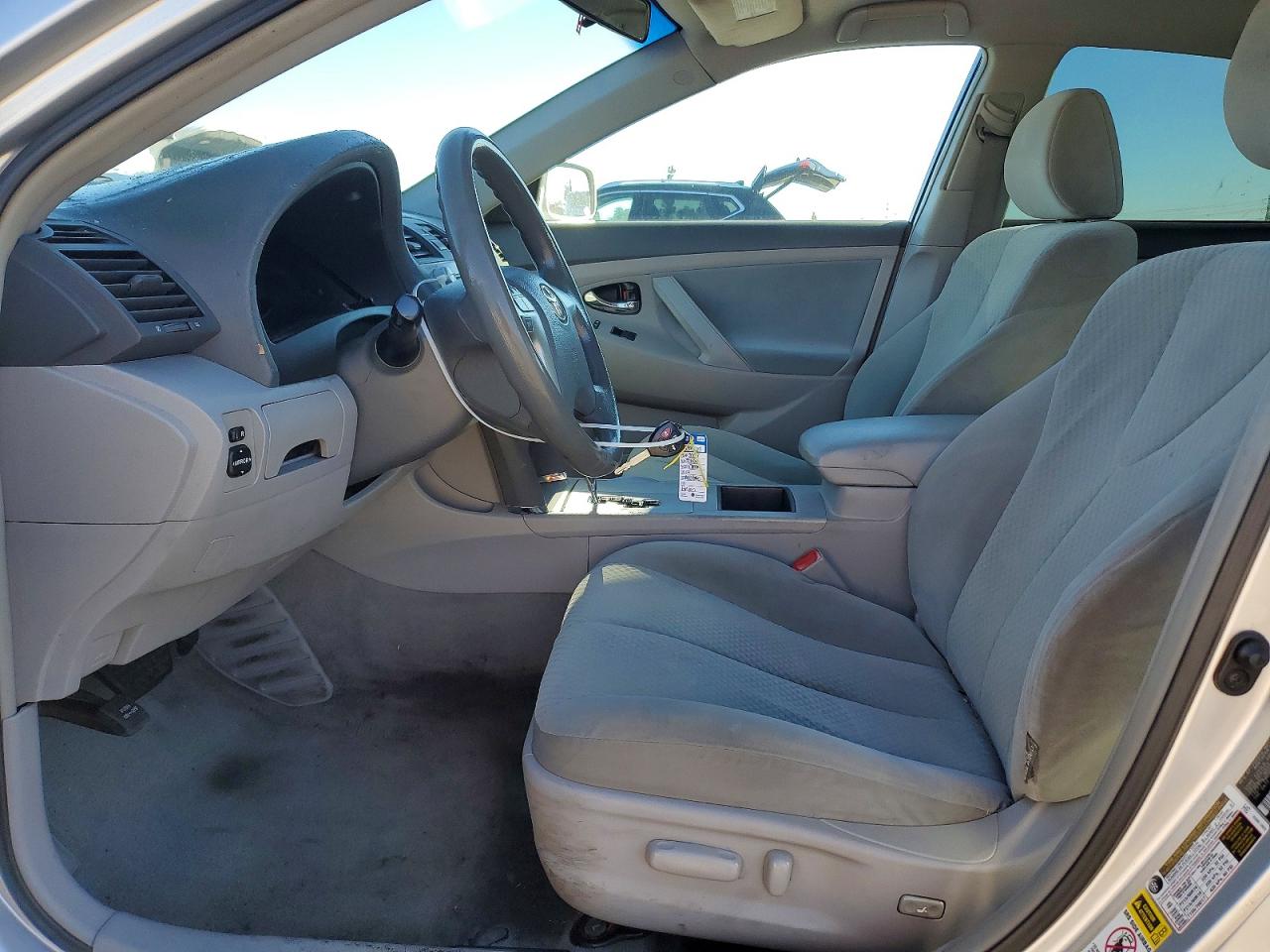 2009 TOYOTA CAMRY BASE photo 7