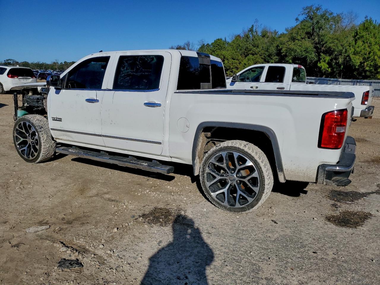 2014 GMC SIERRA C1500 SLT photo 2