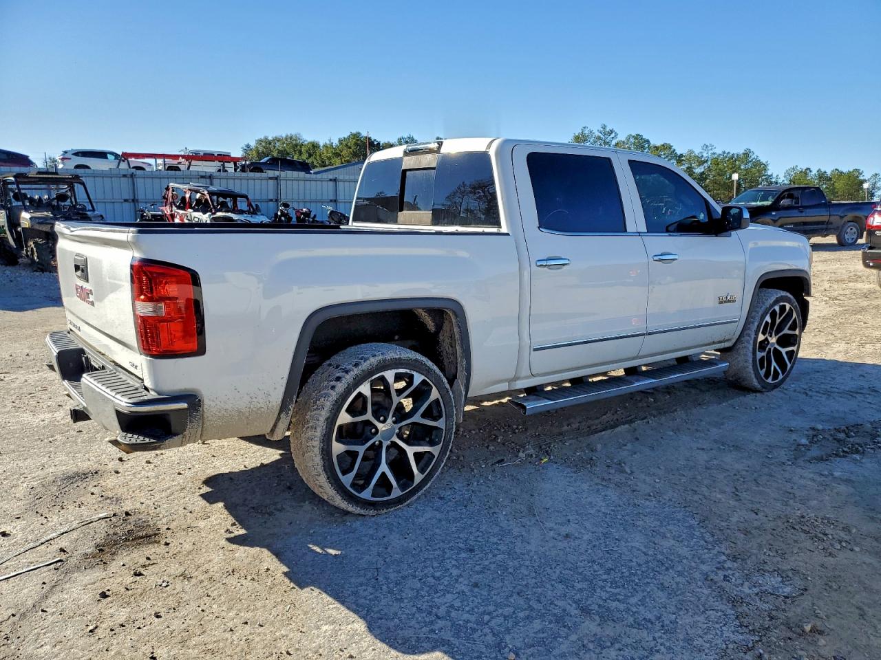 2014 GMC SIERRA C1500 SLT photo 3
