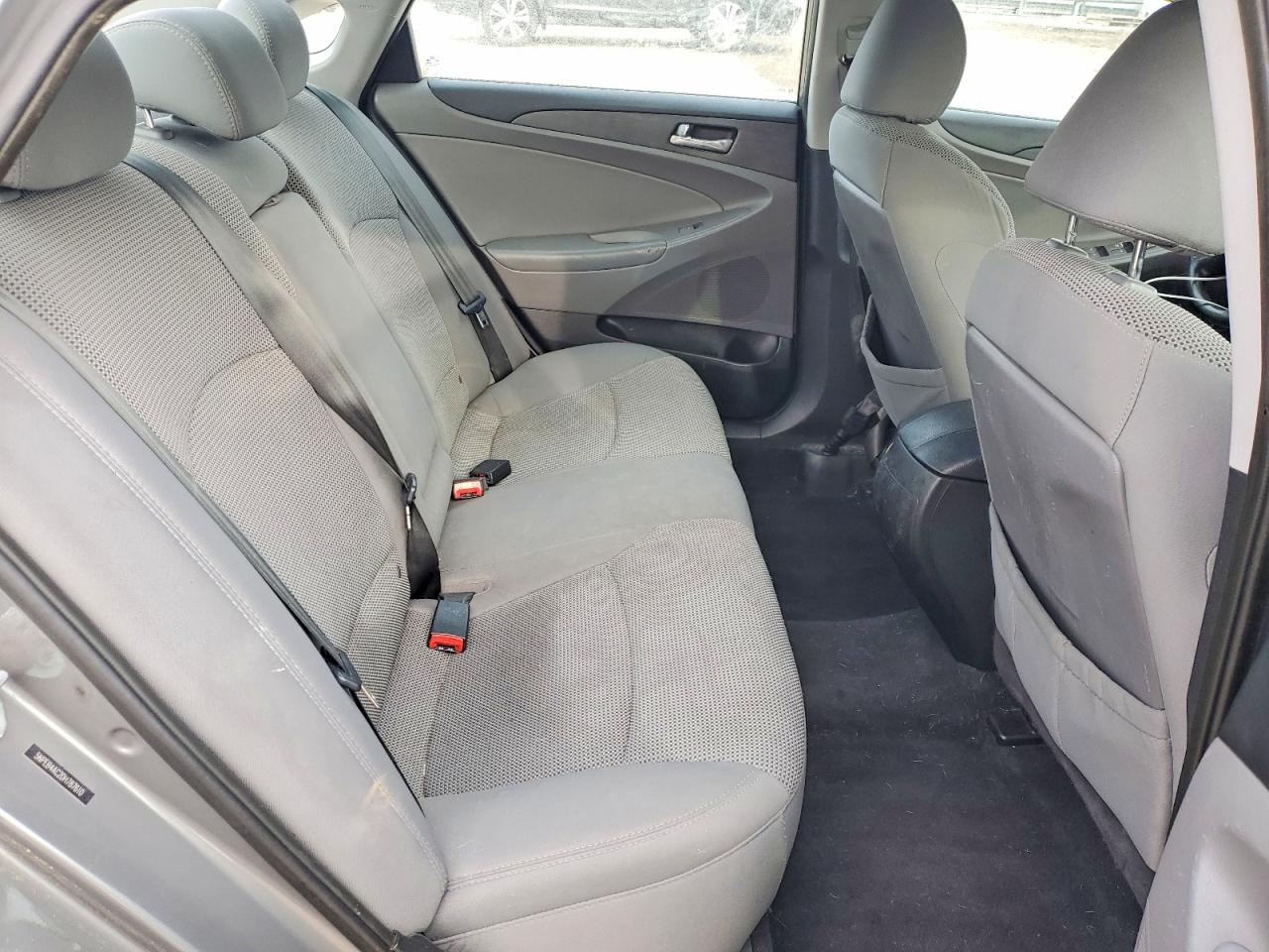 2013 HYUNDAI SONATA GLS photo 19