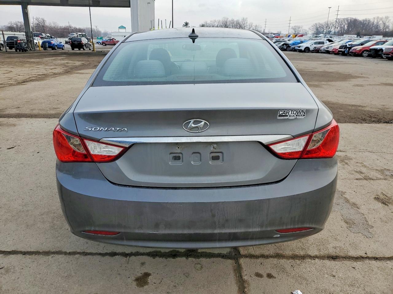 2013 HYUNDAI SONATA GLS photo 11