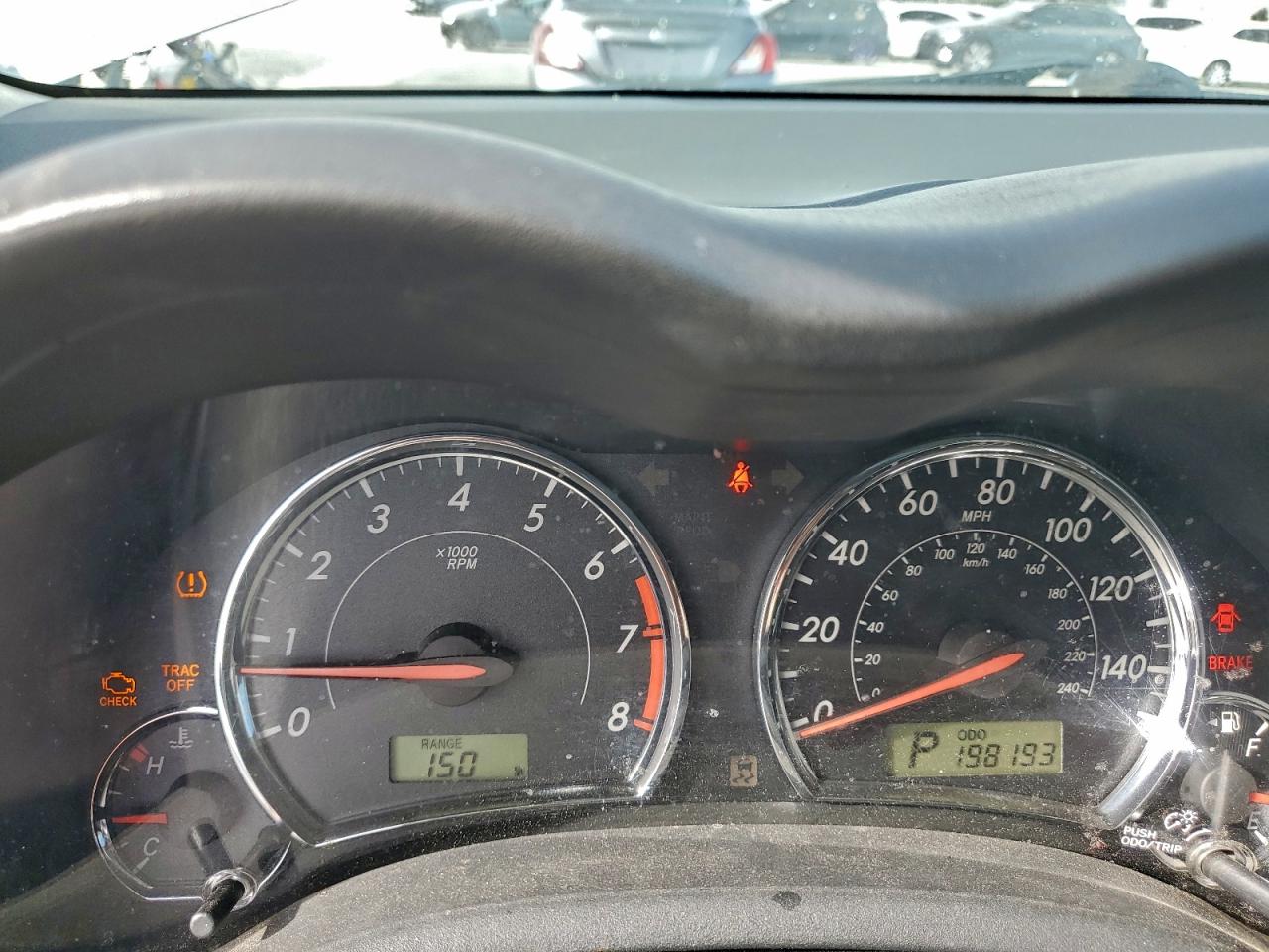 2013 TOYOTA COROLLA BASE photo 9
