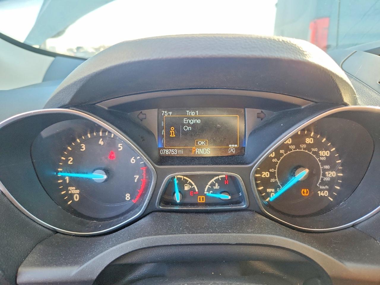 2017 FORD ESCAPE SE photo 9