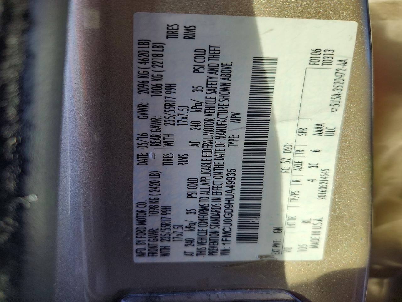 2017 FORD ESCAPE SE photo 13