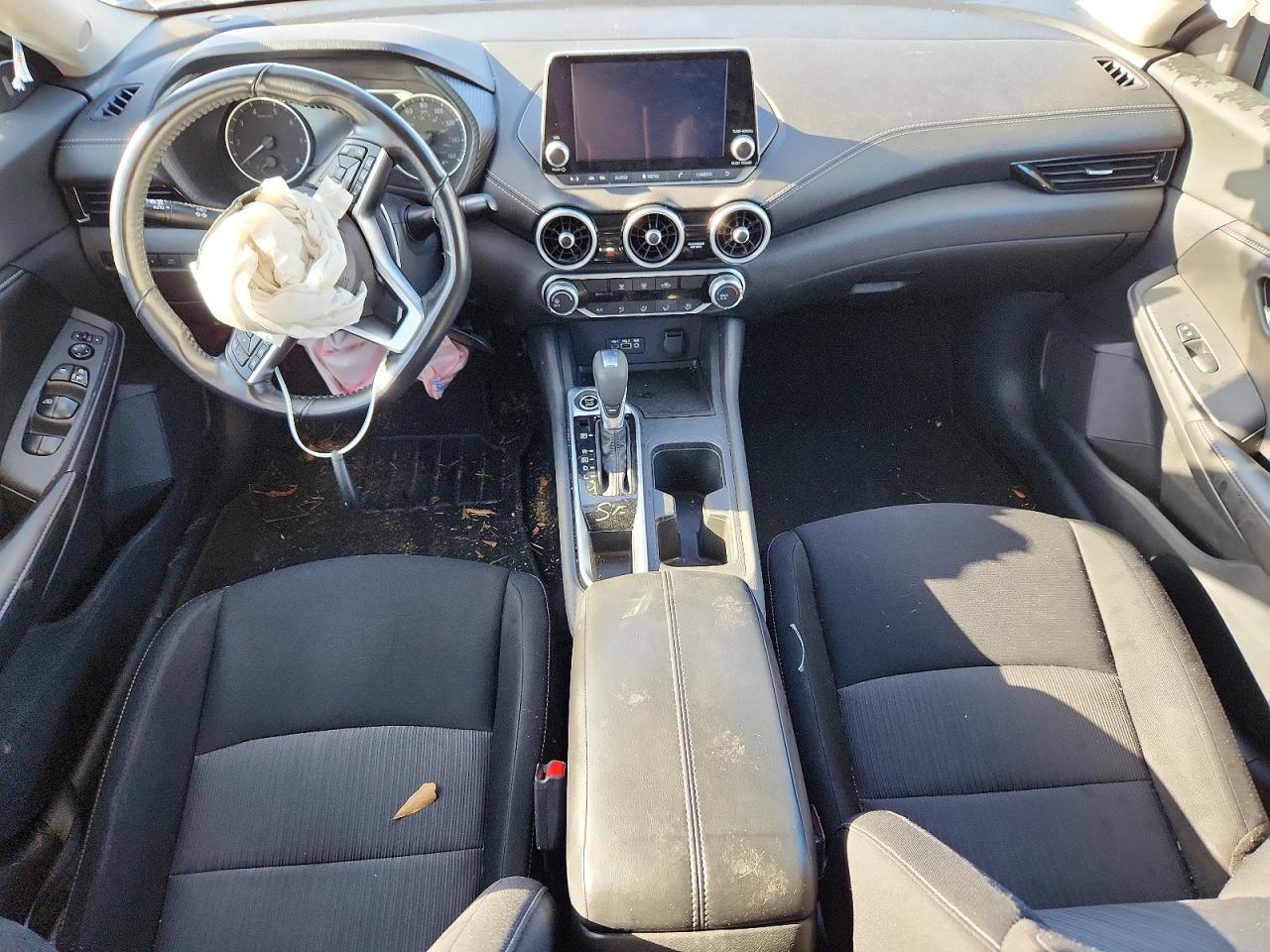 2022 NISSAN SENTRA SV photo 8
