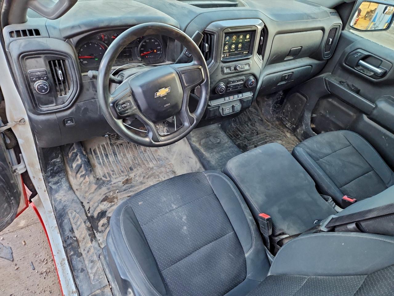 2019 CHEVROLET SILVERADO C1500 photo 8