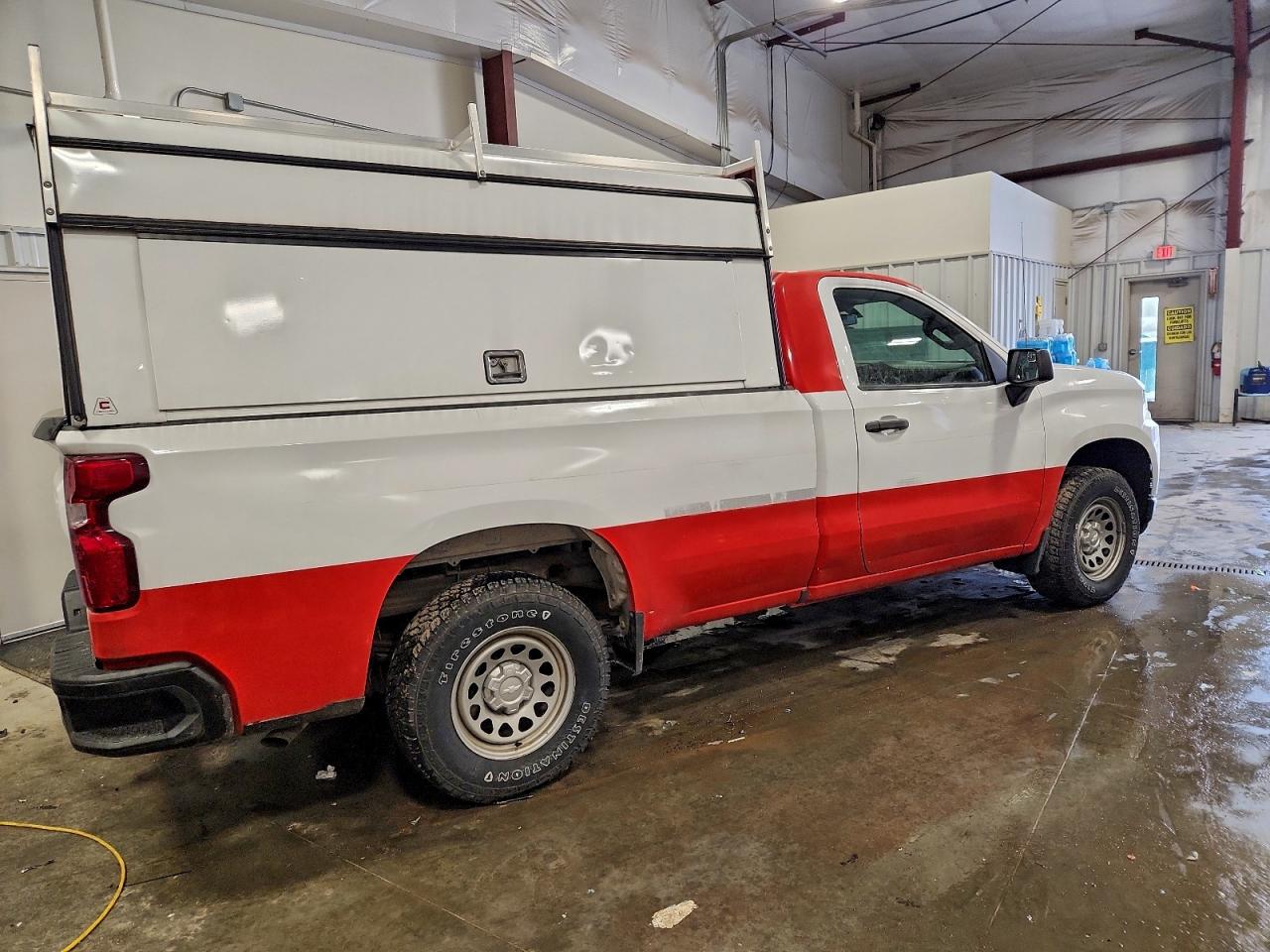 2019 CHEVROLET SILVERADO C1500 photo 3
