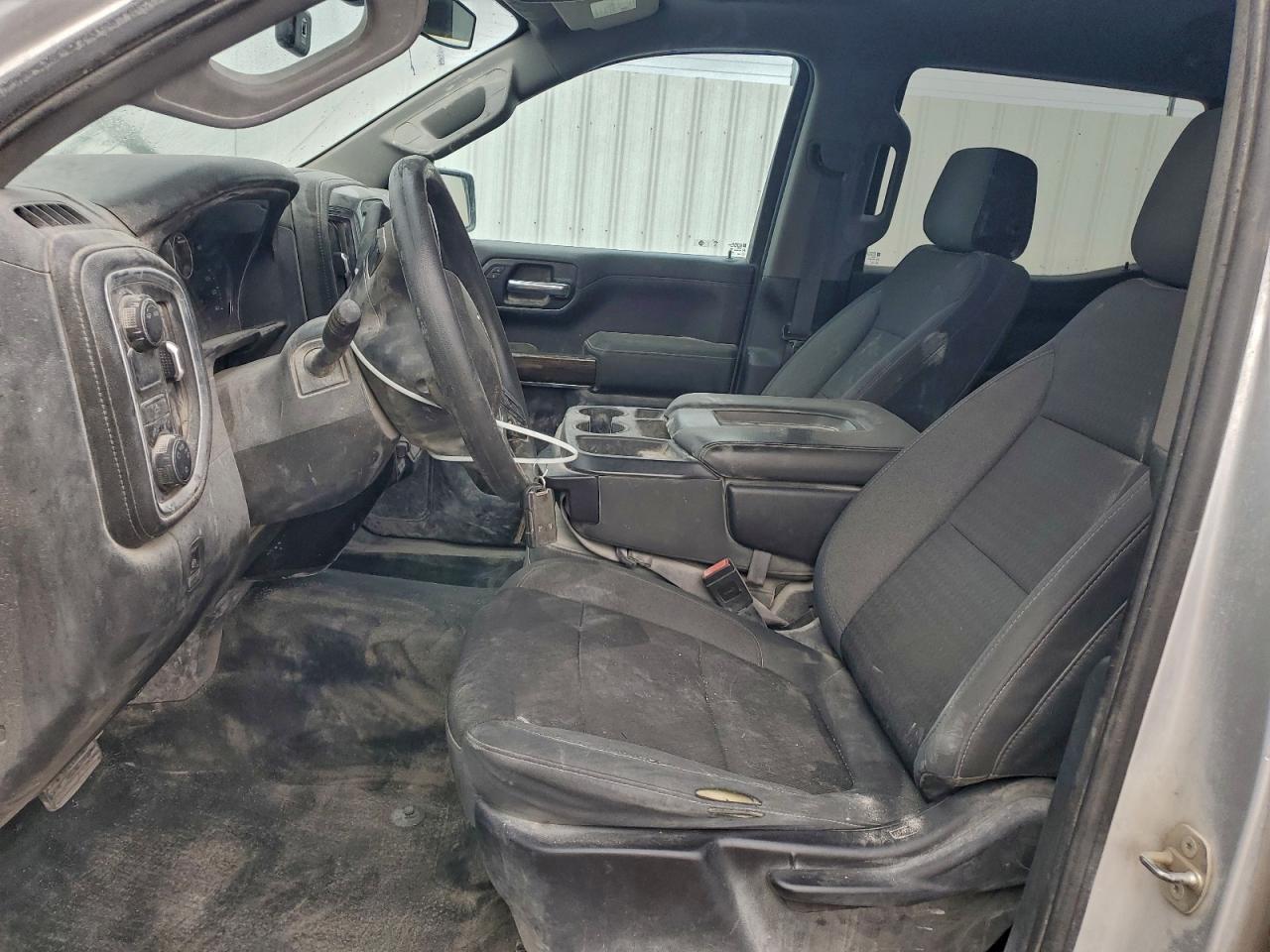 2020 CHEVROLET SILVERADO C1500 LT photo 7