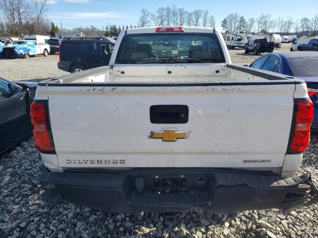 2018 CHEVROLET SILVERADO C1500 photo 6