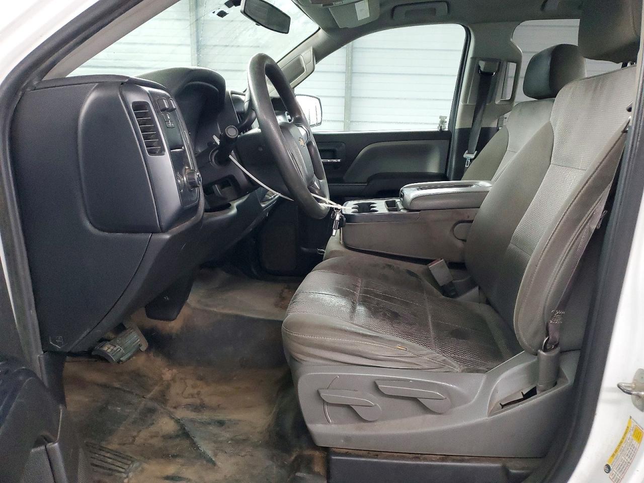 2018 CHEVROLET SILVERADO C1500 photo 7
