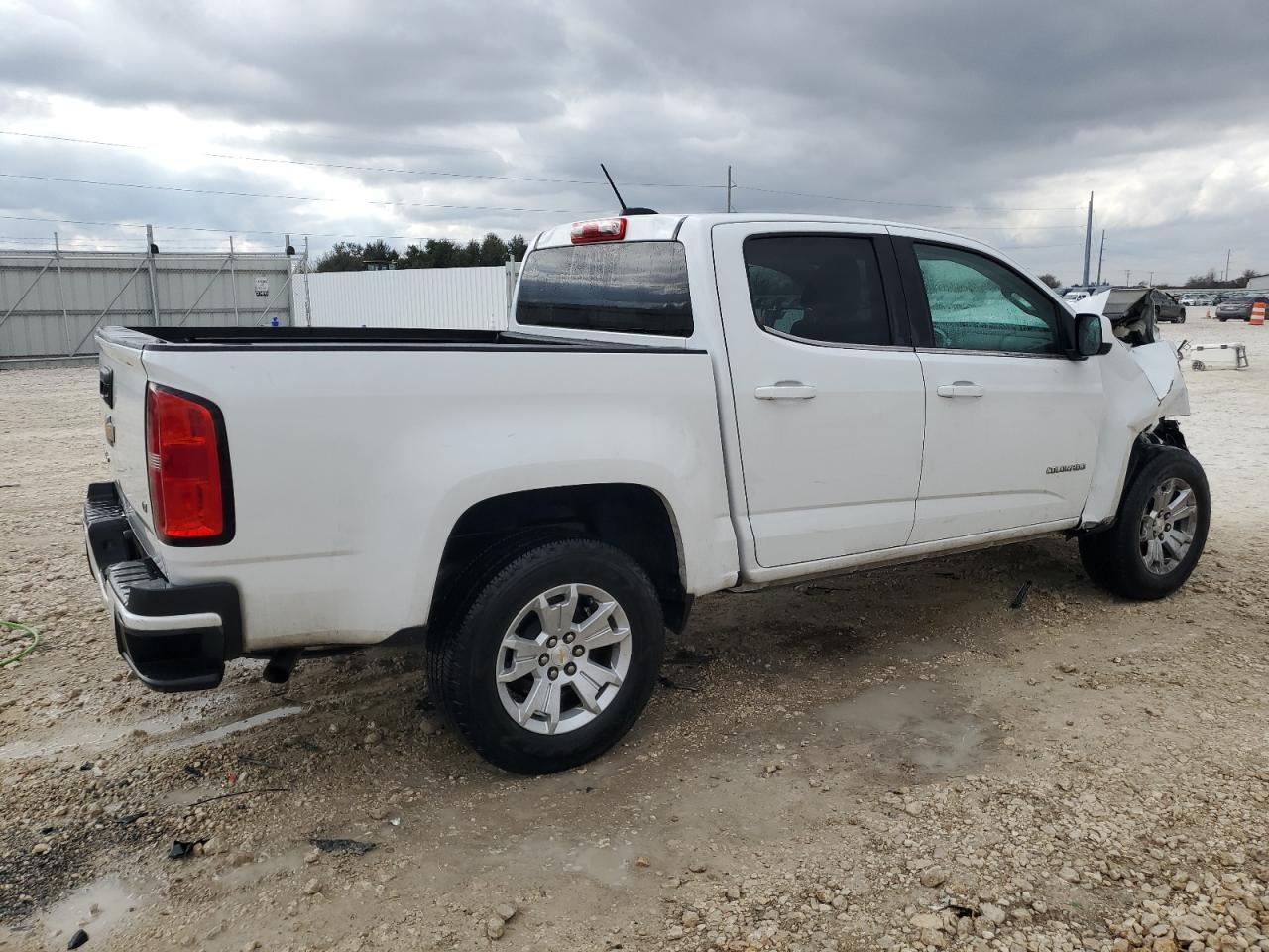 2018 CHEVROLET COLORADO LT photo 3