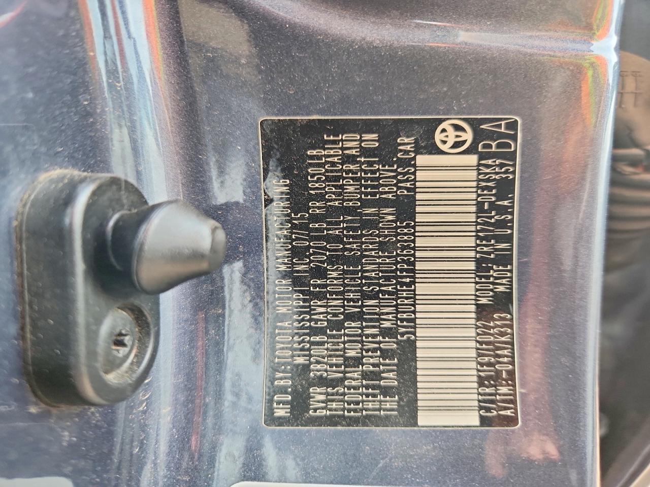 2015 TOYOTA COROLLA L photo 12
