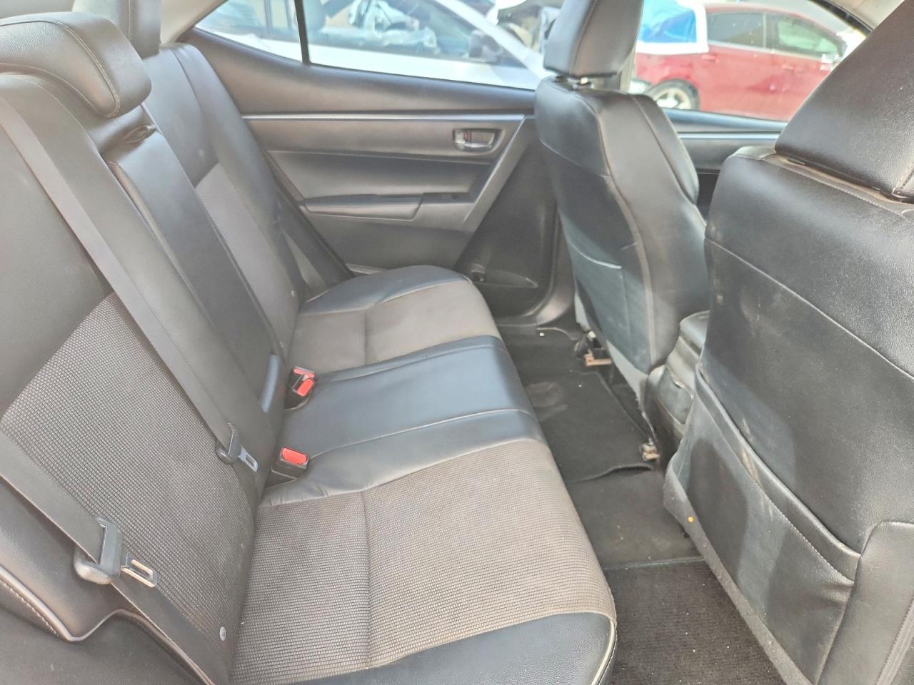 2015 TOYOTA COROLLA L photo 10