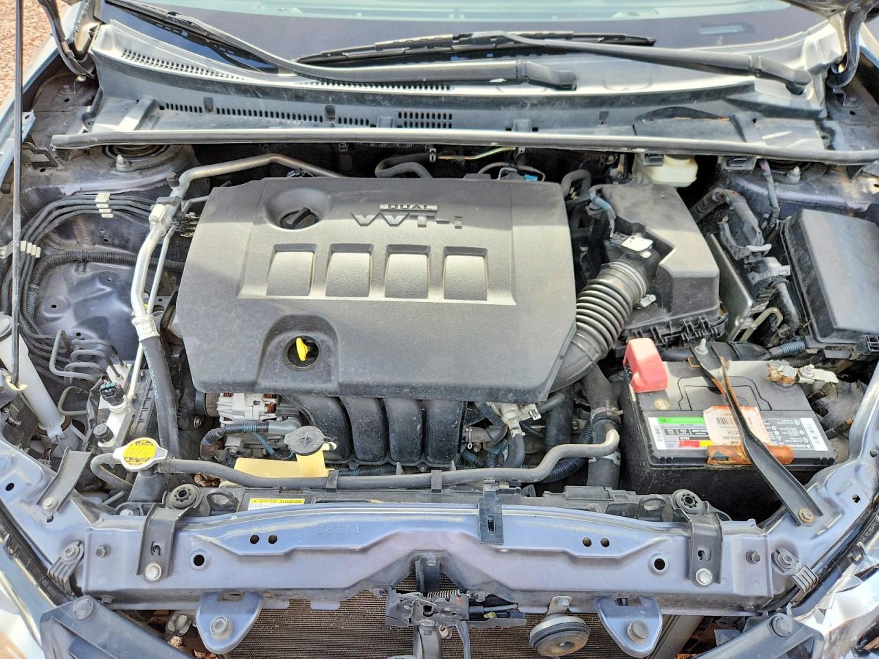 2015 TOYOTA COROLLA L photo 11