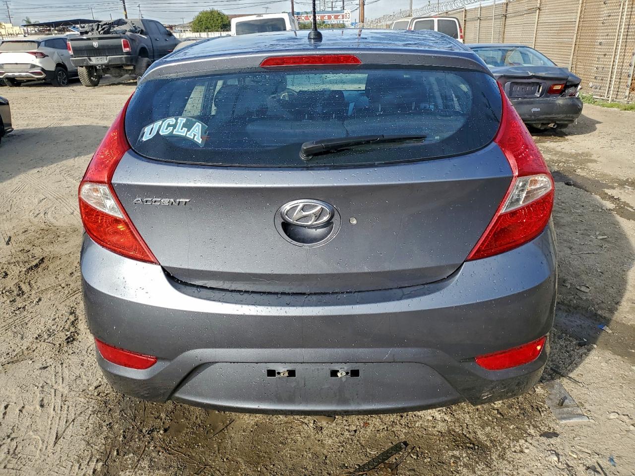2017 HYUNDAI ACCENT SE photo 11