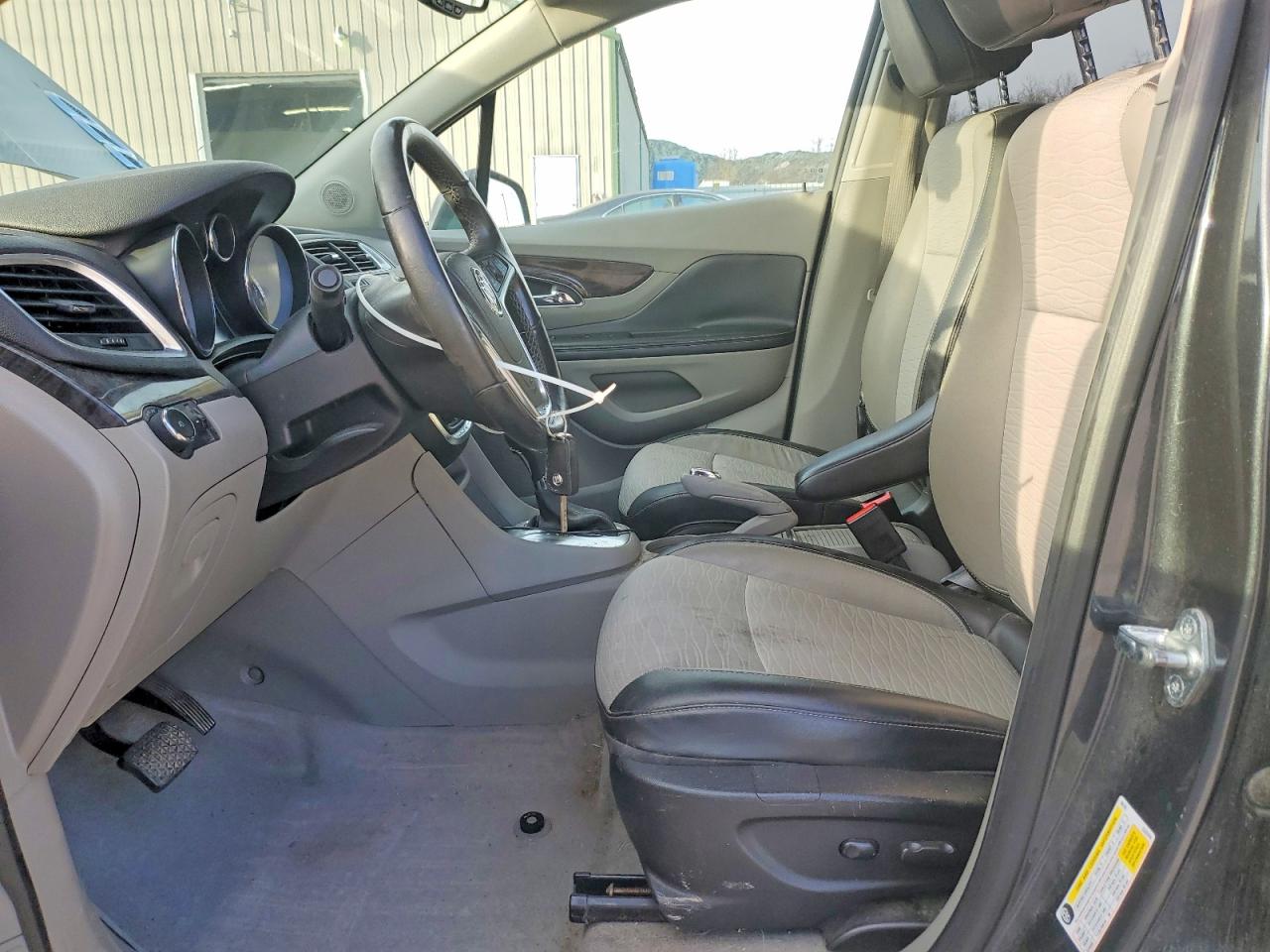 2016 BUICK ENCORE SPORT TOURING photo 13