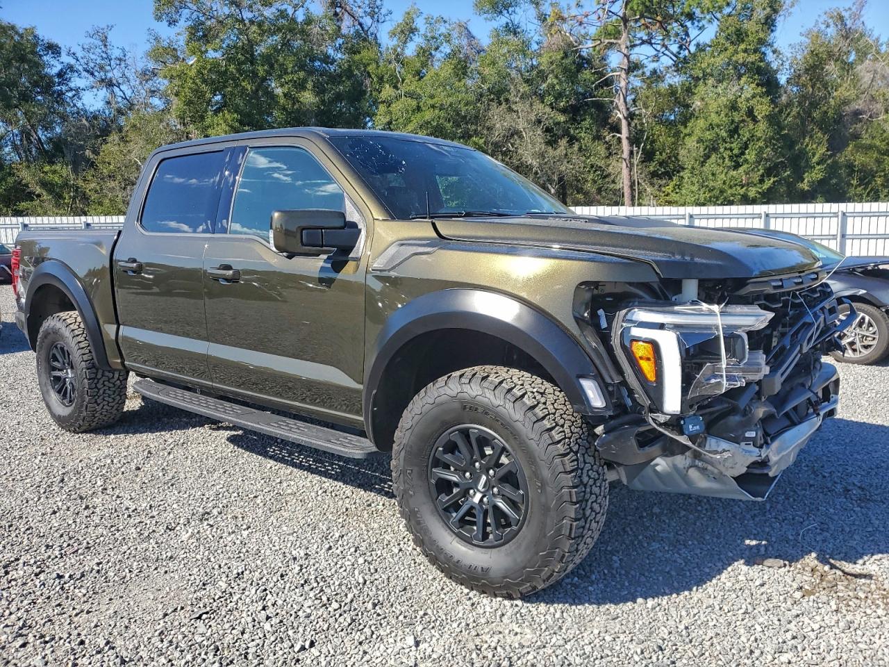 2024 FORD F150 RAPTOR photo 4