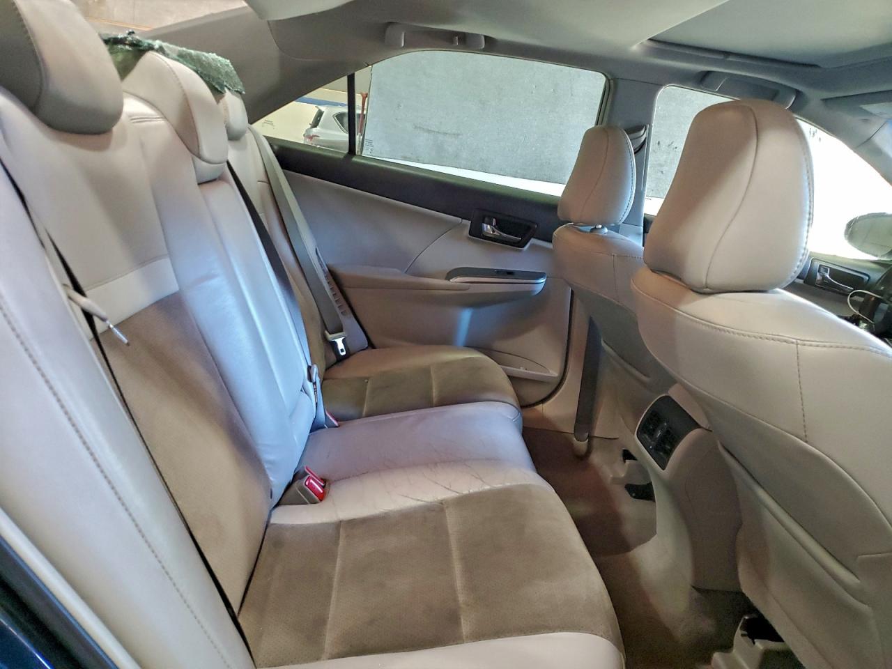 2012 TOYOTA CAMRY HYBRID photo 10