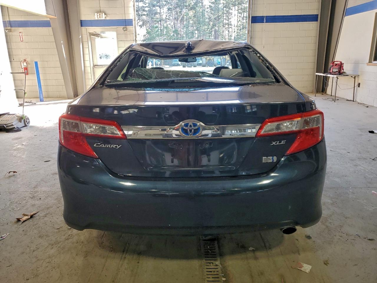 2012 TOYOTA CAMRY HYBRID photo 6