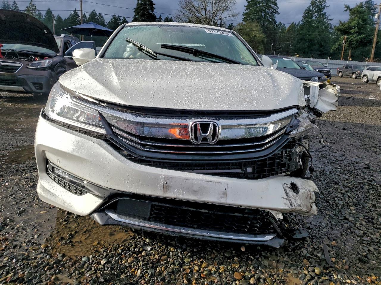 2017 HONDA ACCORD TOURING photo 5