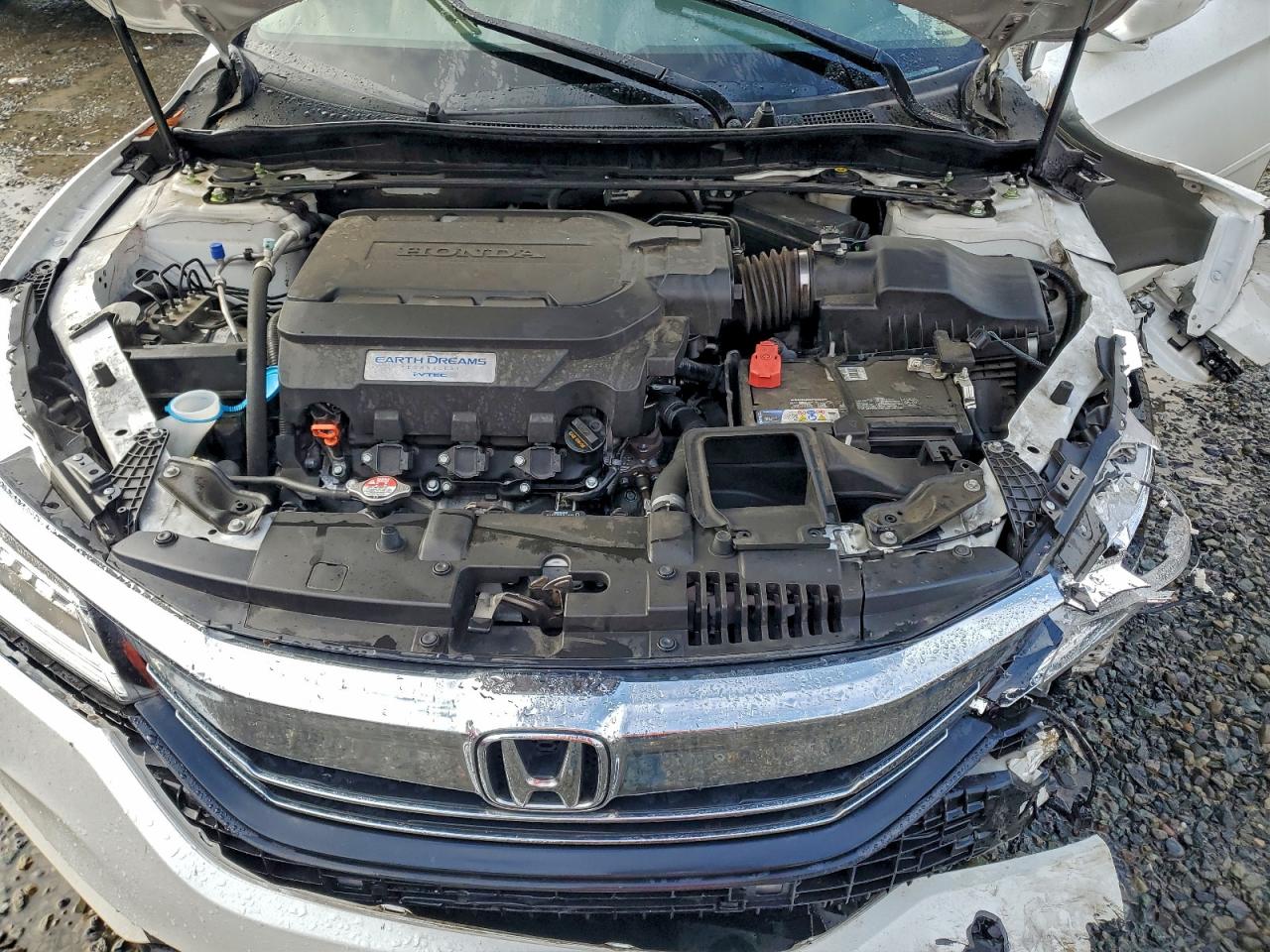 2017 HONDA ACCORD TOURING photo 11