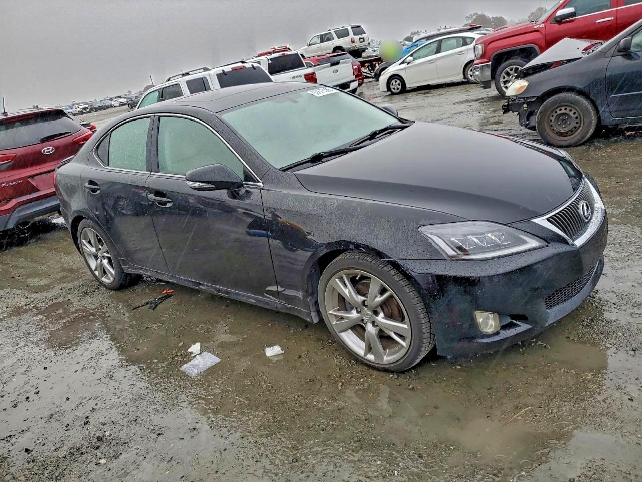 2009 LEXUS IS photo 4