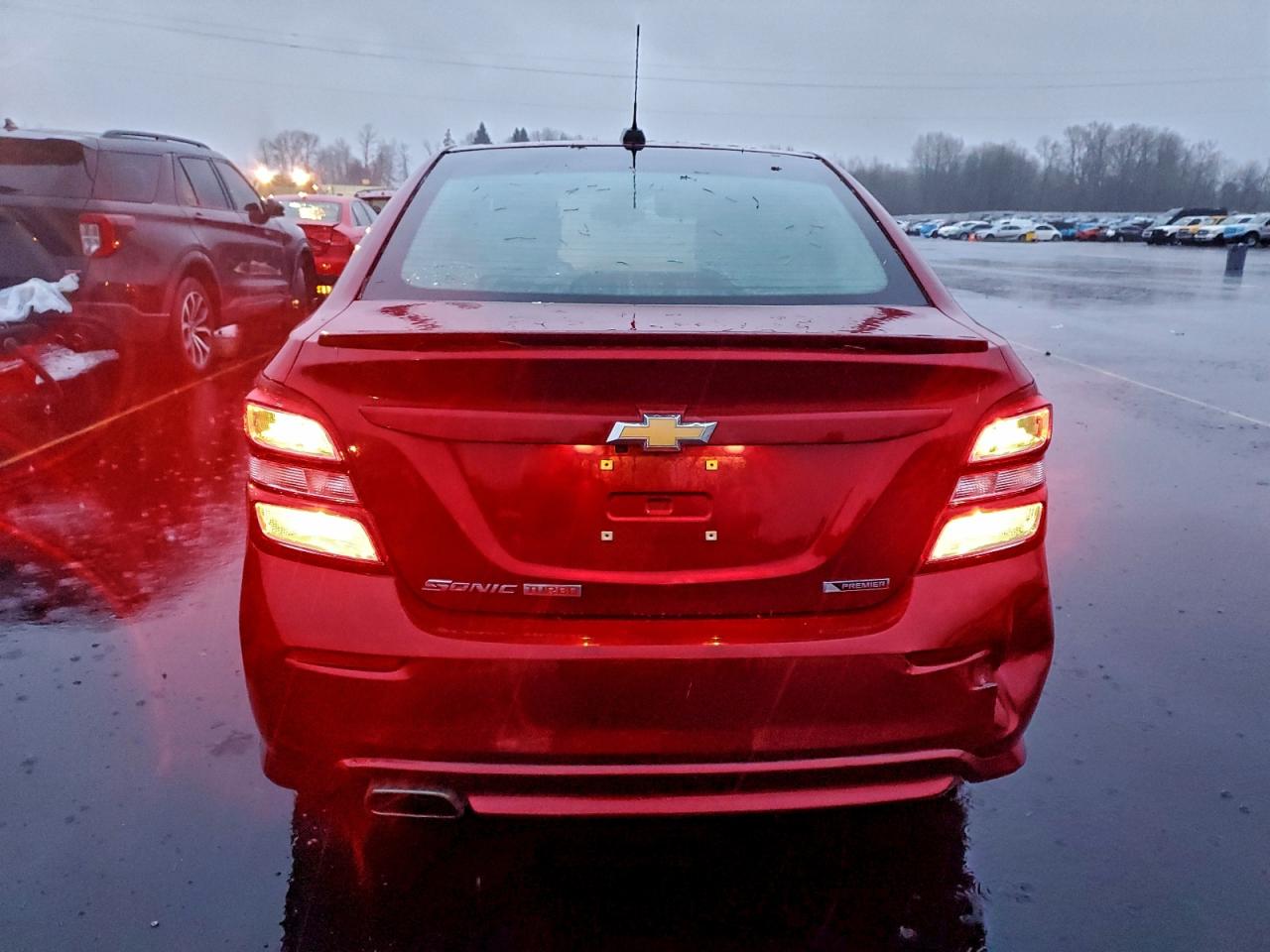 2017 CHEVROLET SONIC PREMIER photo 6