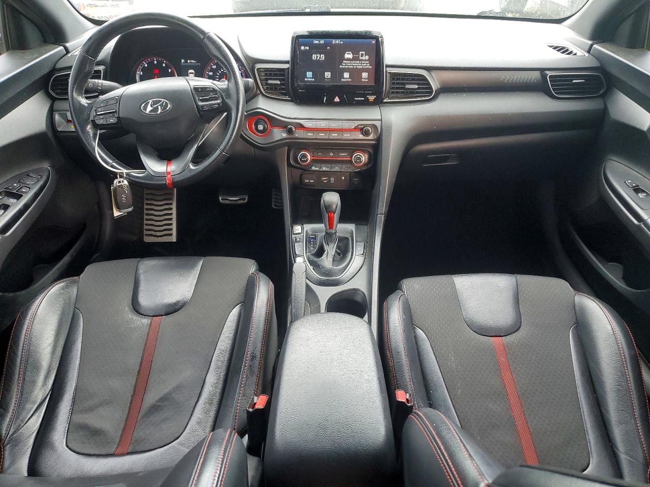 2020 HYUNDAI VELOSTER photo 8