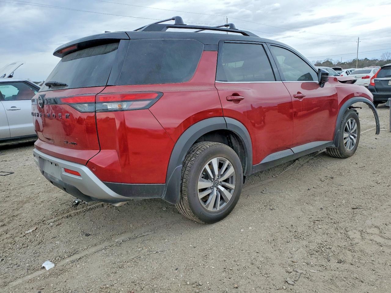 2023 NISSAN PATHFINDER SL photo 3