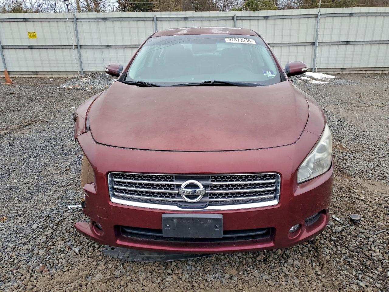 2010 NISSAN MAXIMA S photo 5