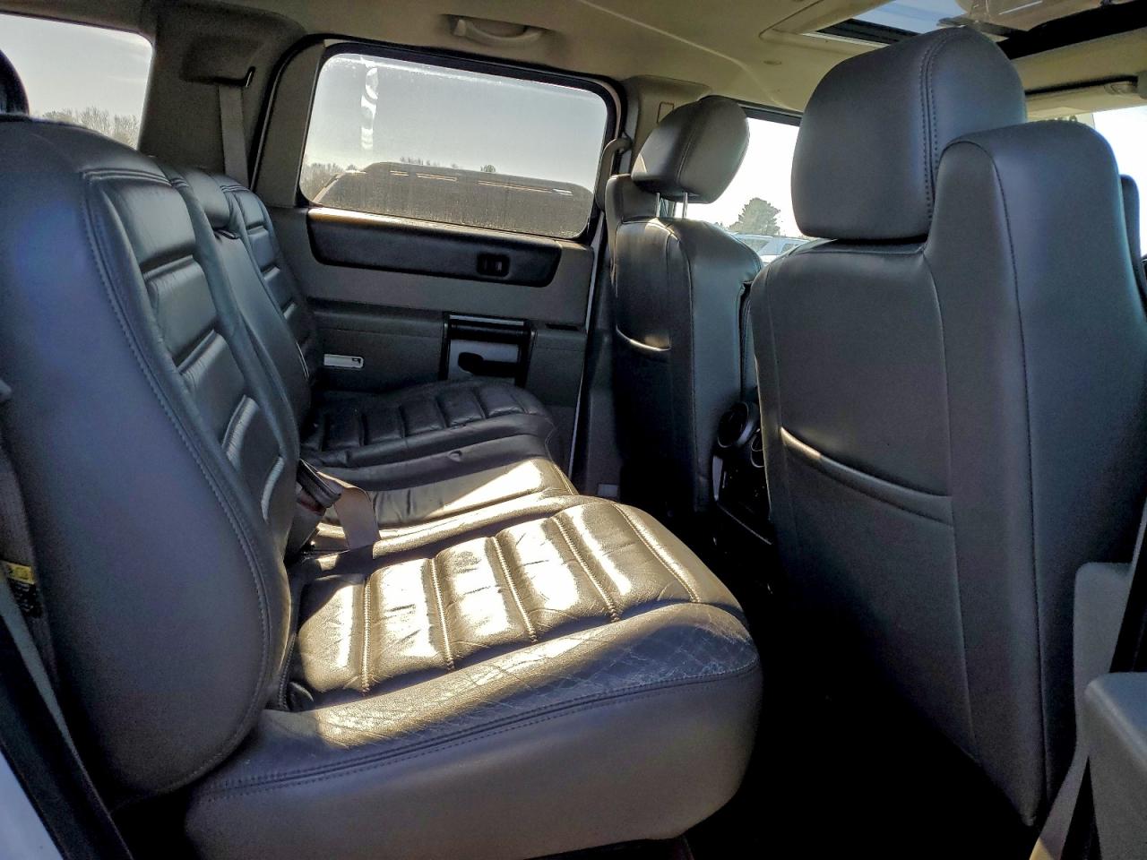 2003 HUMMER H2 photo 11