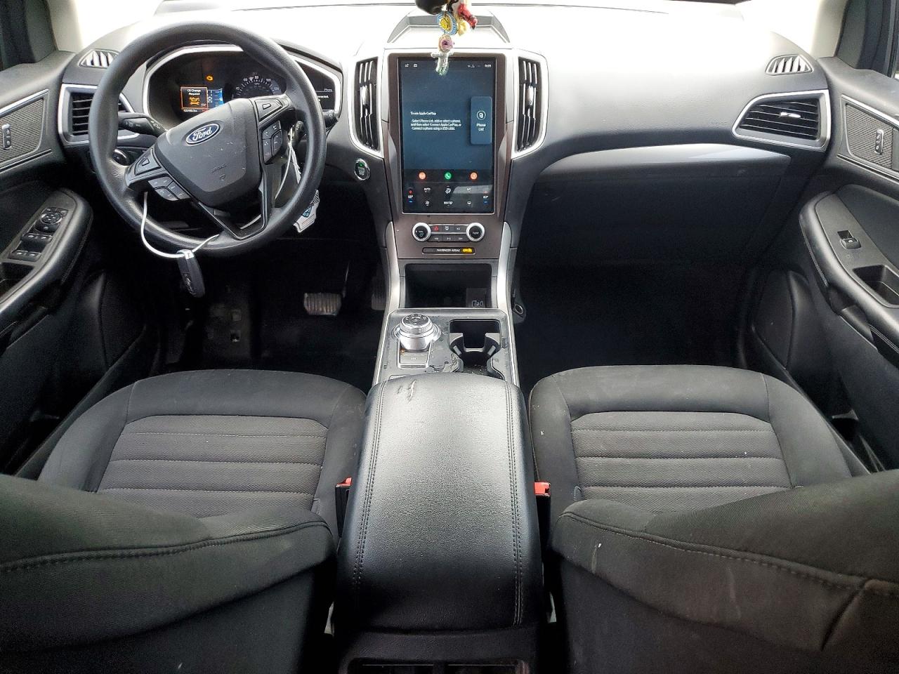2021 FORD EDGE SE photo 8