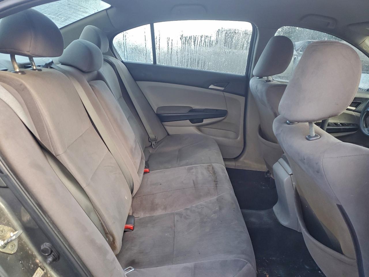 2011 HONDA ACCORD LXP photo 10