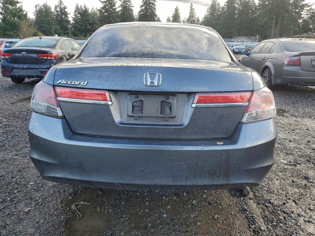2011 HONDA ACCORD LXP photo 6